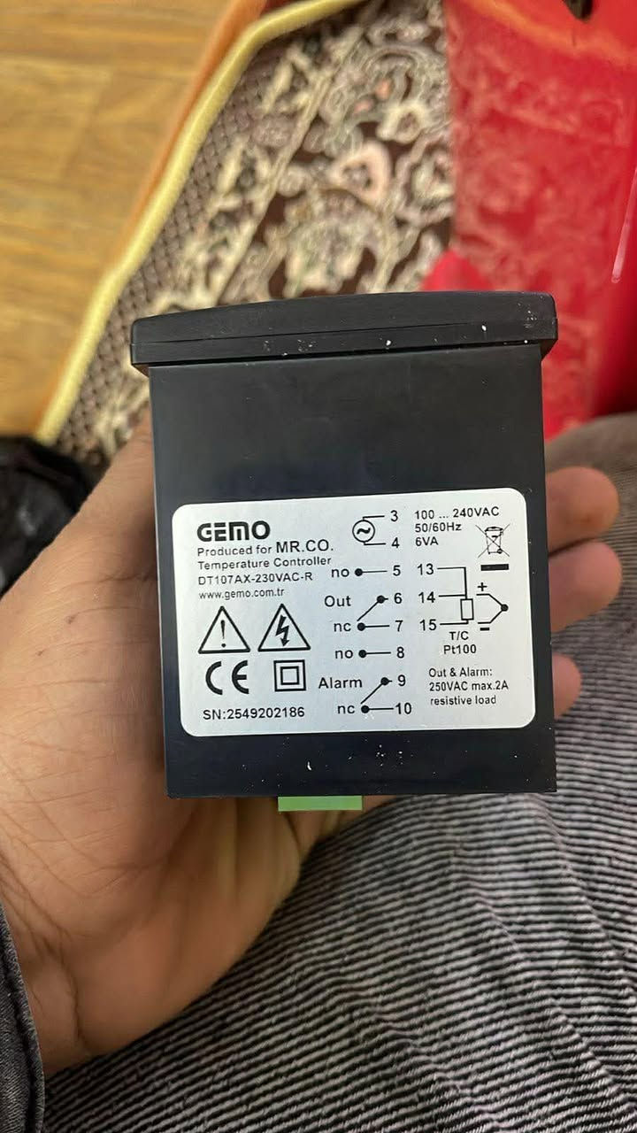 سلام وعليكم عندي هاي شاشة اريد اشدهة بغداد بياع ***********
