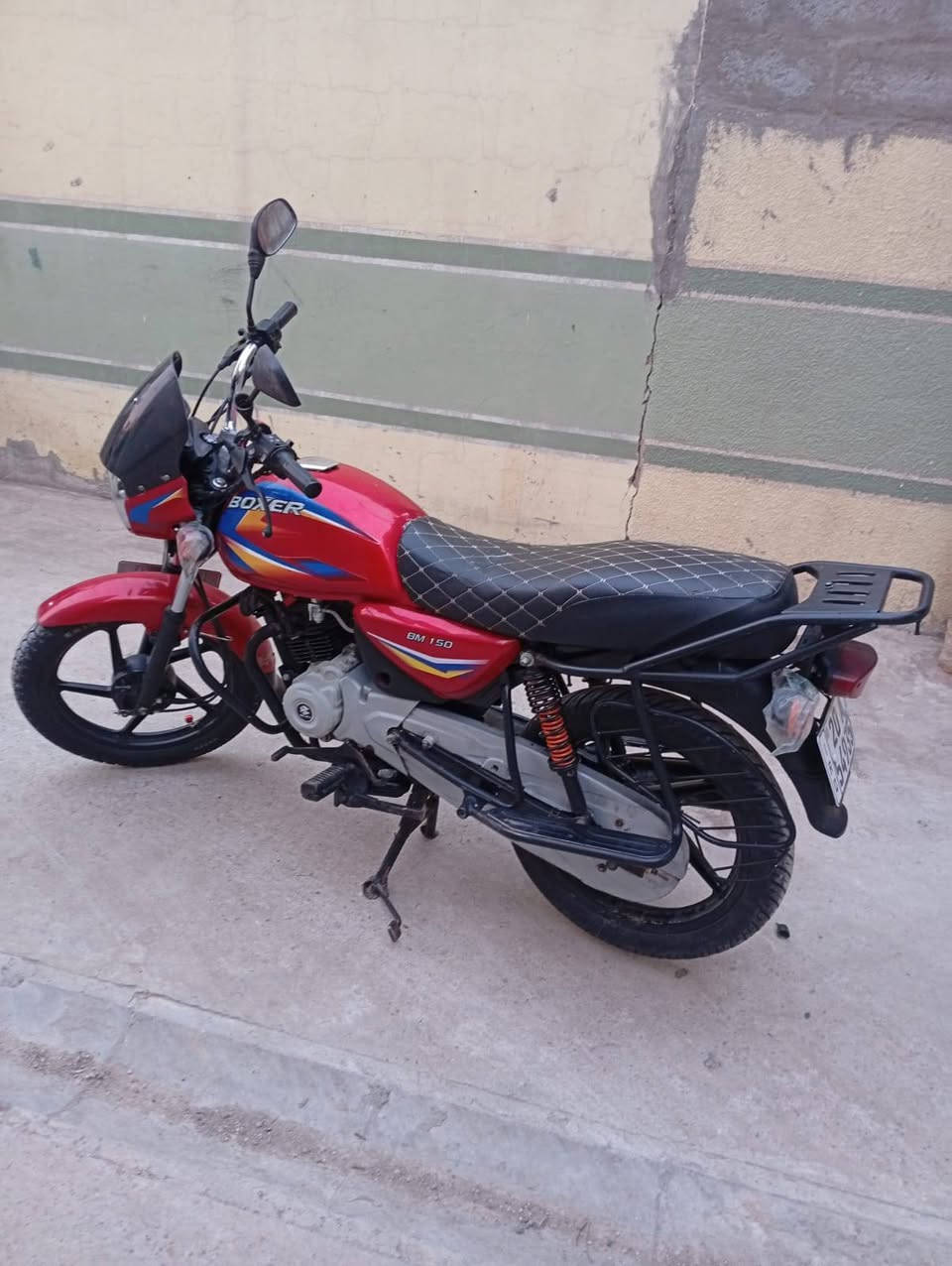 يا الله السلام عليكم  بوكسر للبيع موديل 20 ***********
