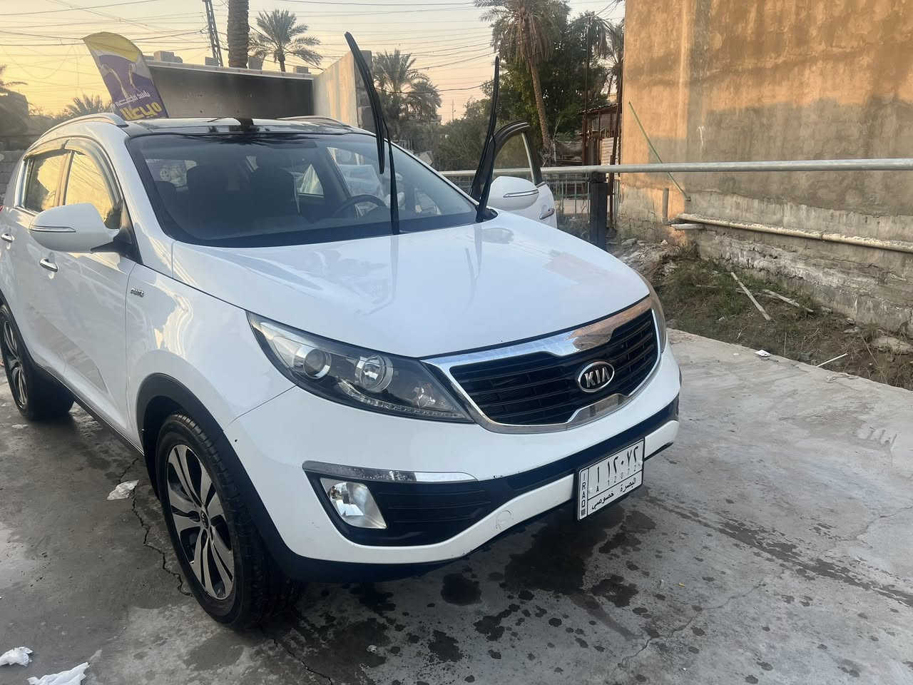 سلام وعليكم سبورتج 2013مكينه 2400 خليجي مكفوله كفاله عامه ماشيه 72الف سياره مال بيت جاهزه من كلشي بانوراما تبريد تدفئه مري شفط باسمي السنويه لغايه 2027 السعر 160وبيها مجال الهاتف ***********
