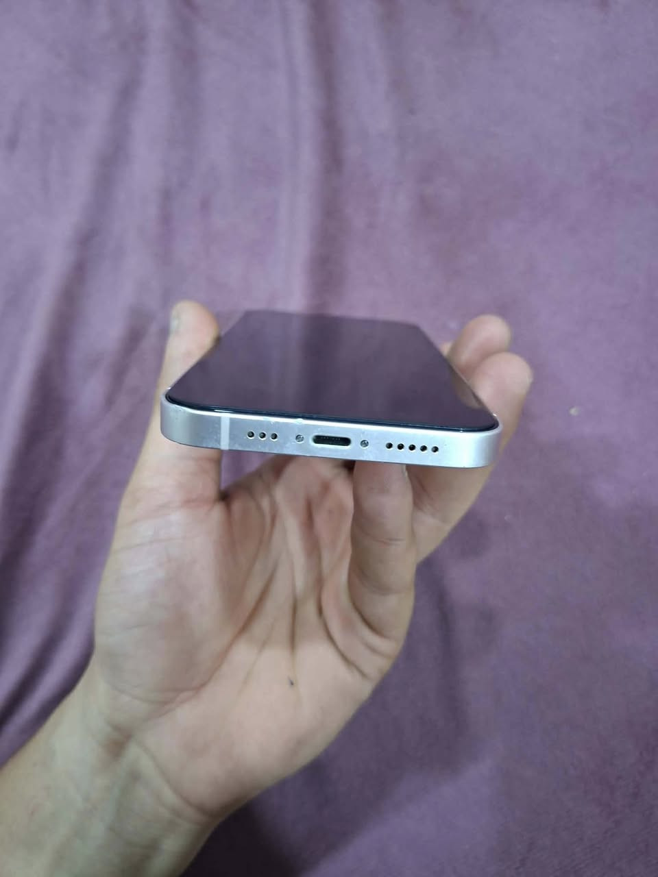 سلام عليكم iPhone 13
ذاكرة 128
جهاز نضيف حيل 
كارتونه ويا 
مبدل فقط بطارية اصلية 
سعر ٣٢٥ وبي مجال 
واتساب 
***********

