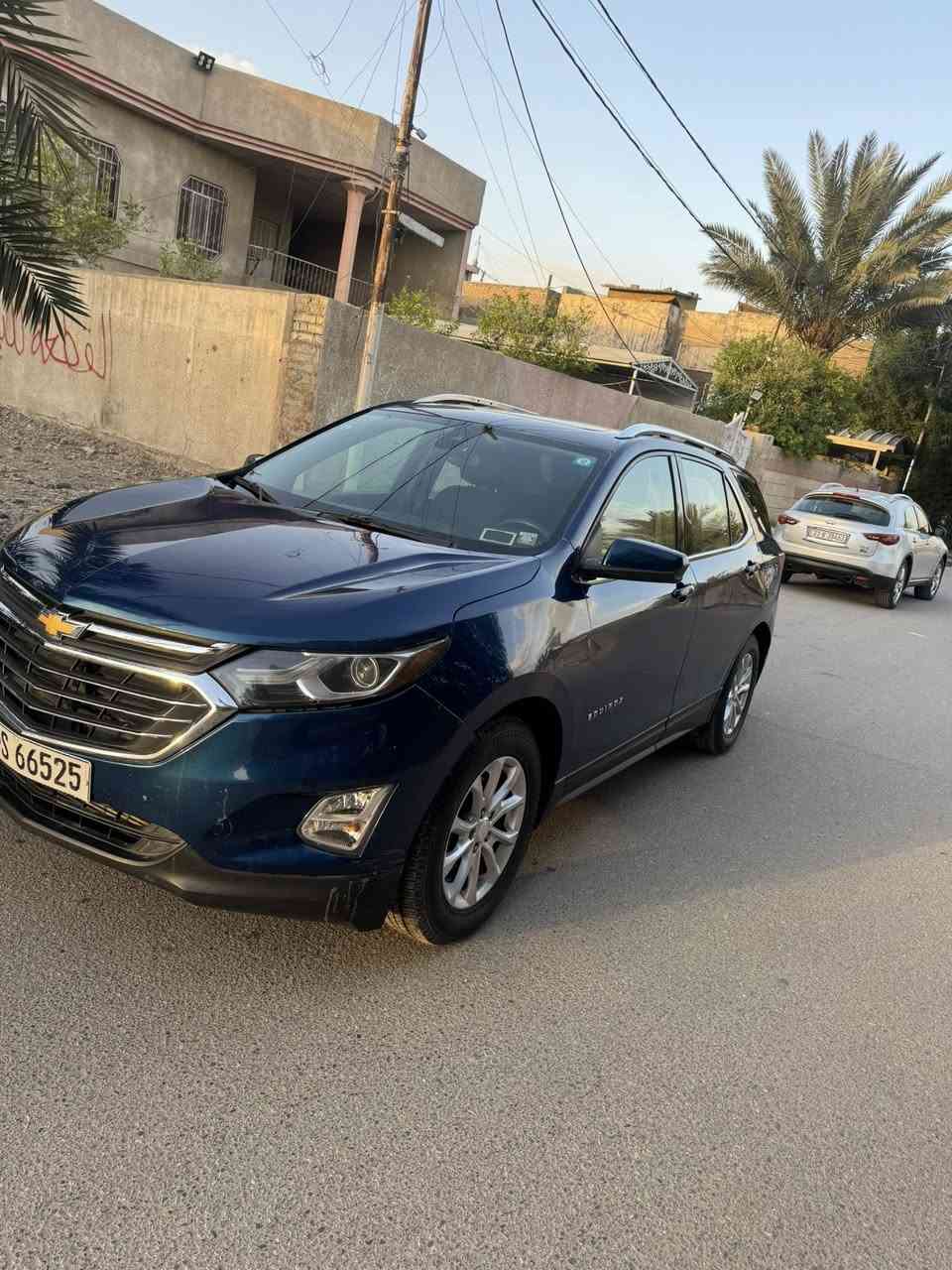 اكونكس 20فول موصفات
حادث صطحي
مكينه وكير مكفول
بجم كبس 
***********
