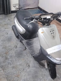 السلام علیکم دراجه🛵 للبيع ٦٠ قرده دراجه خير من الله نقص فقط باتري شلعه...