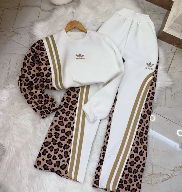 بجامة نسواني

مع تايغر 😍😍
 فليس مكرو 
سميك وتقيل 
مكفول 

M-l-xl-2xl

سيري 8 ,قطع

السعر 

https://chat.whatsapp.com/EAC3psedfoMLIgdKmhwHyu

@إشارة


**إذا كنت صاحب هذا الإعلان وتريد حذفه لأي سبب، رجاءا أرسل رسالة إلى الدعم الفني**