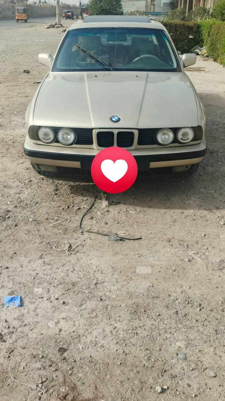 سيارة BMW موديل 91 سنويه ساقطه صار شهر واني مسؤول بالتحويل ثاني يوم ابصم تبريد شغال نقص غاز كير ومكينه جدد مفتوح مو مسكر حجم 525 عنوان بغداد فلكه سلمان باك السعر 40
بيه مجال حق الجيه رقمي
***********
