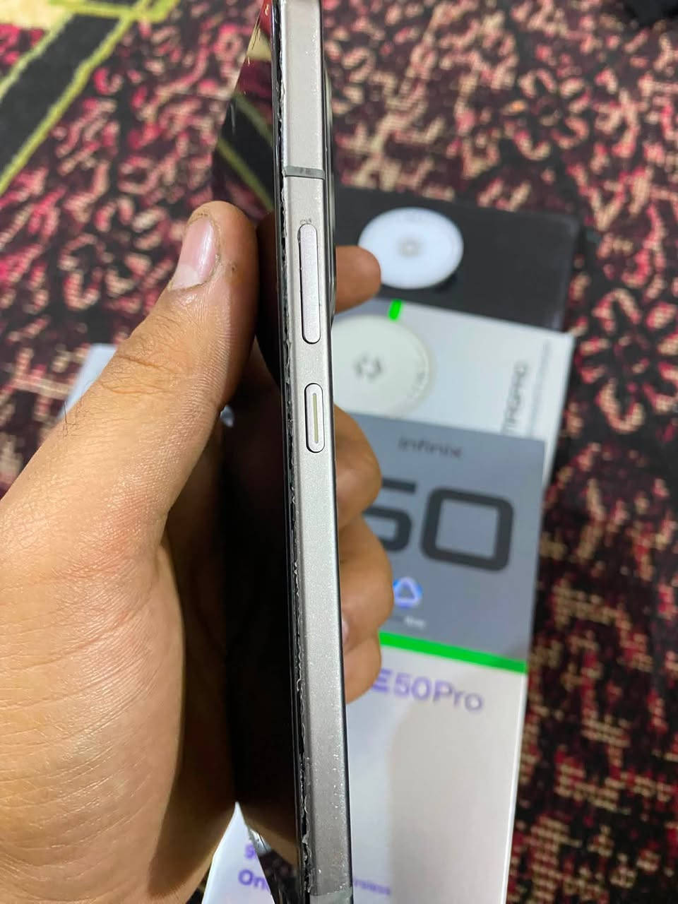 السلام عليكم البيع انفنكس نوت 50 برو جديد كارتون ويا بدون غراض بس كارتون  مبدل شاشه بسس ذاكره ٢٥٦ كله شغال السعر 165 وبي مجال مكان اطوريج الرقم ***********
