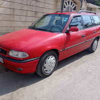 اوبل استرا وضع شركه للبيع السعر 58وبيها مجال بسيط للاستفسار 0774091957...