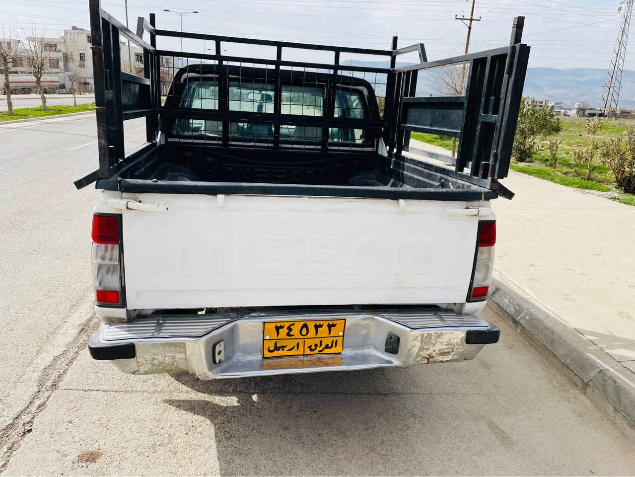 نيسان ٢٠٠٢ 
ته بريدو باوه ر بي ده عمو بي ليدراو قوفل مه ركه زي ره قه م هه وليره وه كاله و غرامه و به ناو كردن به شه رت سه نه وي به سه ر جوه ٤٧٠ هه زار رويشتوه ده رگايه كي بوياغه له گه ل كه ميك سارد سونه ريم داناوه ٨٥ گه لاو معامه له يه كي كه م 
بيره مه گرون
*********** السليمانية, العراق
