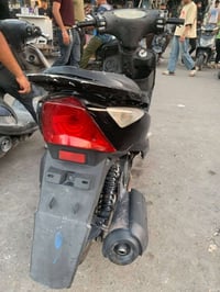 دراجه ثعلب بلاديه بس الكفر الامامي مكسور كهربائياتهه كلهه شغاله رايدهه...