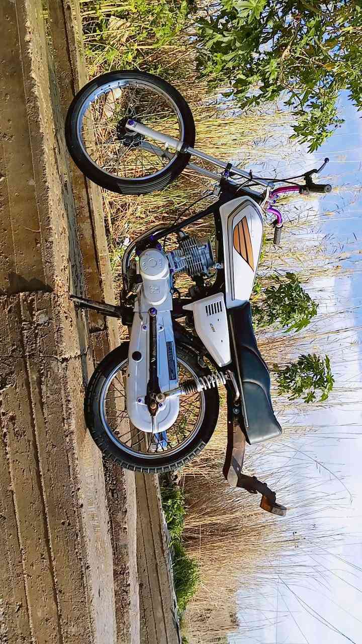 وينه اليدور نضيف ومناسب السلام عليكم تعمير نامه شلامجه 23 والشاصي شلامجه 22 دراجه شرط النعومه والشلعه تشك الكاع دراجه شخط مابيه كشن وسبايدر تفصال محرك شلامجه شرط اخرس السعر ( 425 )المكان بابل الحمزه الغربي خيكان لاستفسار ***********💥💥
