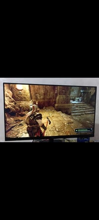 شاشة 27 • 100 هرتز • 5ms