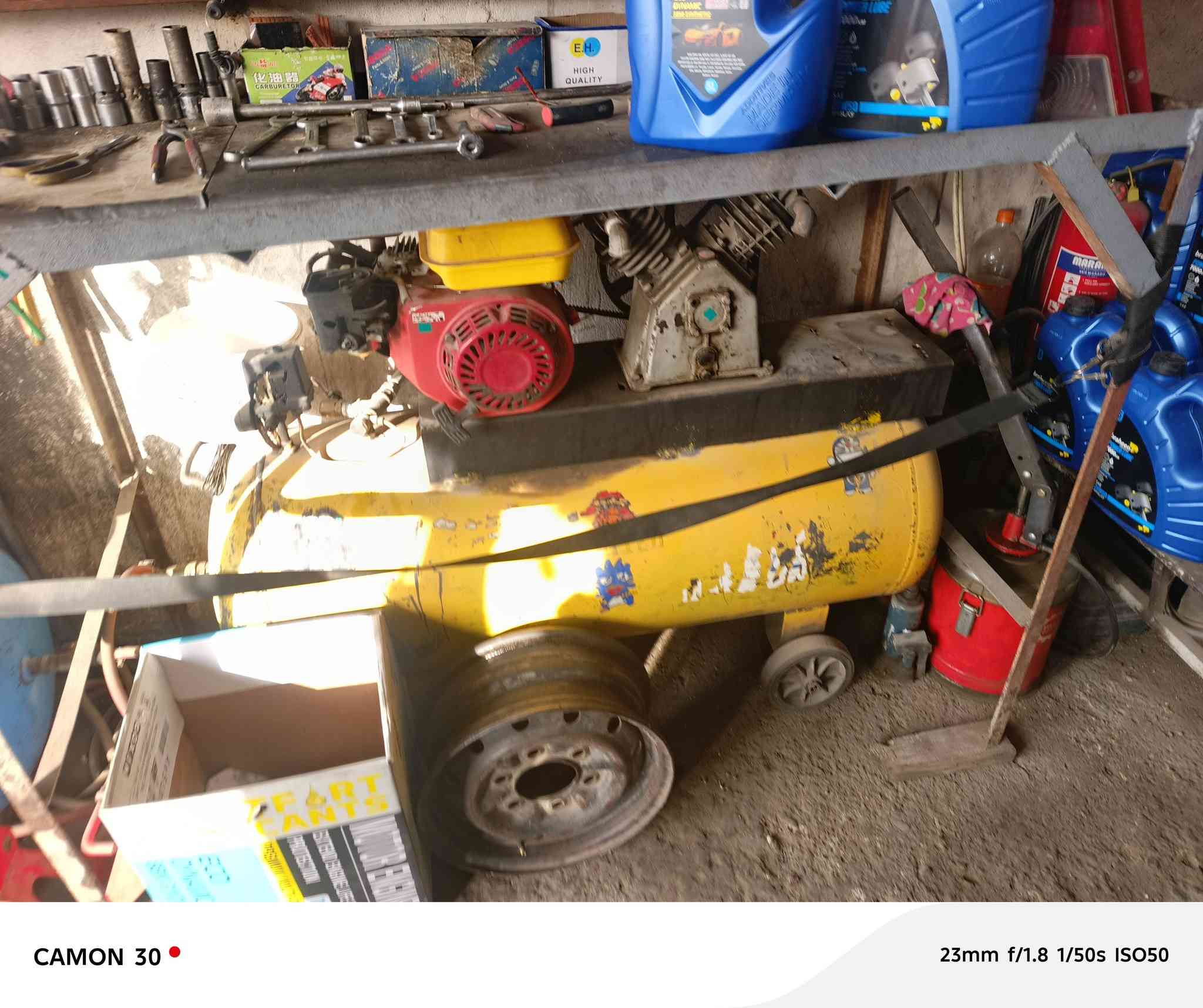 السلام عليك عليكم كبرسر مال هو شغل شرط الفحص العنوان حي الانتصار 60 السعر 400 وبي مجال رقم الهاتف ***********
