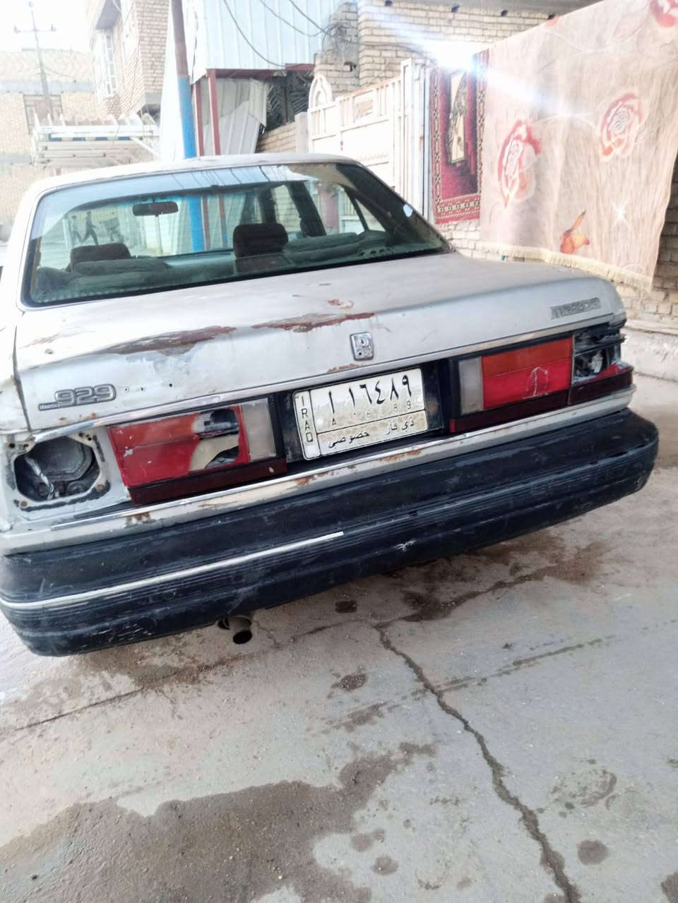 السلام عليكم مازده البيع مديل ٩٣مكينه وكير ونجي السياره جاهزه مكان للناصريه المركز السعر ١٨ ***********
