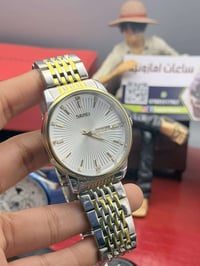 ساعة • للبيع