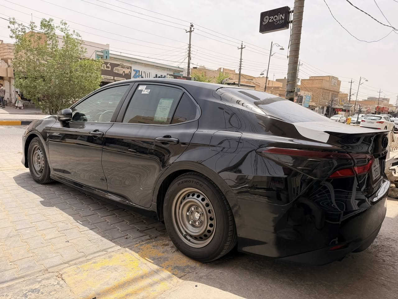 كامري مديل. 21 خليجي ساز GLE
مكفوله كفاله عامه موصفات فول 

1بصمه

كشنات جلد

فتحه

تبريد قطعتين 

ملاحظه الويل كب اصلي موجود 

حساسات تحكمات 

تشتغل عن بعد

موصفاتها معروفها

رقم بغداد بسمي  مامتواجد على فيس انتصل ودال 

***********
