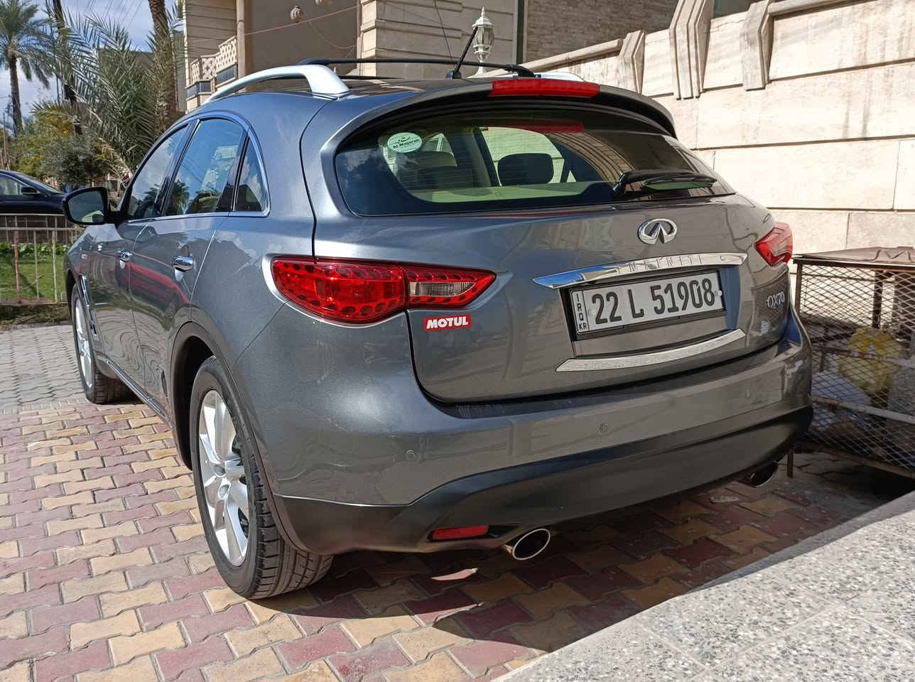 *..السلام عليكم..*
نيسان انفنتي QX70 موديل 2019
وارد خليجي كلين تايتل بدون غرق او حادث و كل القطع ليبل واحد
ماعدا الي مأشر عليه بي صبغ بسيط بالبنيد
رقم صاحب سيارة *********** للستفسار عن السعر
المحرك و الكير مكفول و التبريد وباقي الكهربائيات ايضا
المواصفات  : -
ملاحظة :- دعاميات السيارة مصبوغه كلير للجماليه فقط يعني لاحادث ولا اي شي على الفحص
1- المحرك VVEL V6/3.7
2- 4WD دفع رباعي
3- بصمة تشغيل
4- بصمتين بلادي
5-  (بصمة باب)يدات نيكل
6- (فتحة سقف (سلايد روف
7- (فتح الصندوق بالبصمة)صندوق شفط كهرباء
8- شاشة مع كاميرا خلفية
9- حساسات خلفي امامي
10- كشنات جلد / تبريد و تدفئه
11- كراسي كهرباء / خزن ميموري
12- دمام خلفي مع سستم صوت BOSE
13-  تبريد منفصل قطعتين مع تبريد خلفي
14- إشارة ترحيب بعلامةانفينيتي
15- دبل اكزوز
16-  زينون عالي / ناصي / بلوجكترات ضباب
17-  ادامه بالكامه
18- المقدس بعده منازل
19- جميع العده كامله وعلى وضع الشركه
20-  تزويد السياره بشاشه كار بلي
21- تزويد السياره بداتاشو لعرض كل انضمة السياره من ضغط وحرارة ورون مع السرعة على الزجاج الامامي
22- تزويد السياره بحمالات سيبايه
23- فرشت صندوق ربر
24- كروس تحديد سرعه
مكان السيارة بغداد
