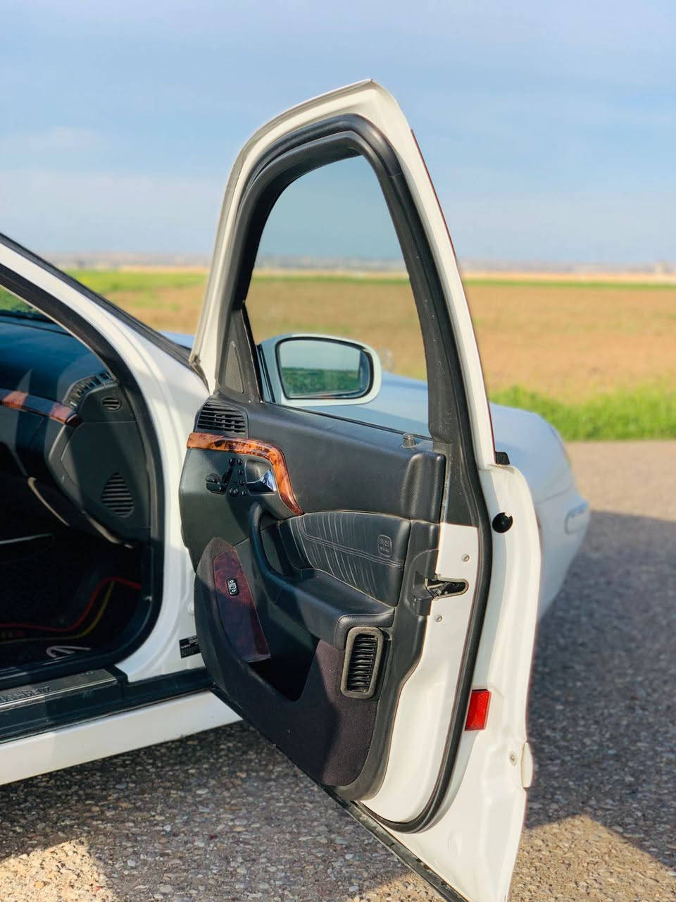 السلام عليكم مرسيدس غواص 2003 قرار 48 مع واجه السياره خير من الله مواصفات الغواصه معروف بيه منظومة غاز يعني تريد تحول بانزين تريد تمشي على الغاز اي ستفسار هذه رقمي ***********
