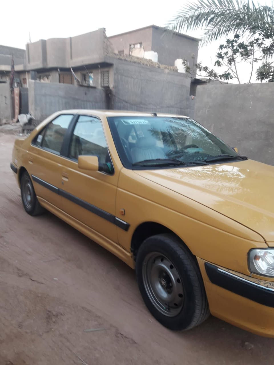 بيجو بارص 2015 سياره مكفوله عدا الجاملغ الأمامي مبدل شركه بدون دواخل السعر خاص رقمي ***********
