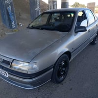 أوبل فكترا كير عادي نظيفة جدا وما تحتاج اي مصرف جاهزة على آخر حباية حج...