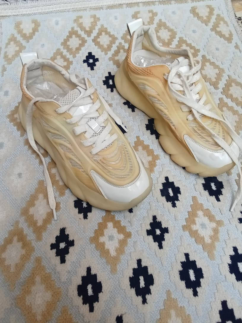 احذية باله نظيفة الأوروبية بالة اربيل البصرة دور الشرطة - 74 للأستفسار
***********
جملة مفرد ... أرخص من السوگ القطعة بـ3٫000 دينار 

موجود خمـسة شلفان الأحذية المنشورة نصف الموجودة
