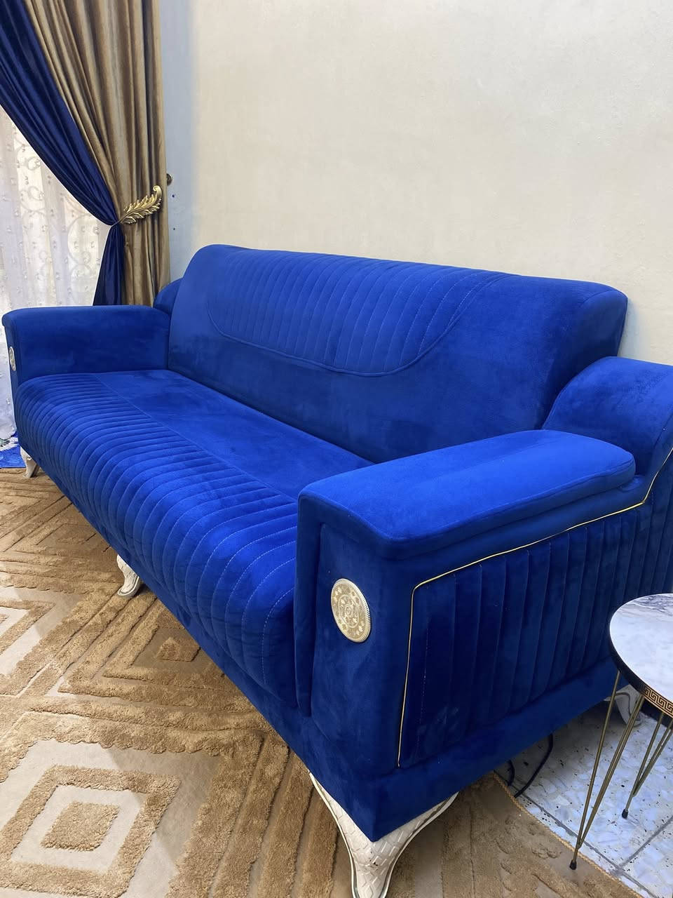 السلام عليكم تخم تزكام قوي ٧ مقاعد نظيف جدا السعر ٤٠٠ وبيع مجال العنوان البلديات  الضباط الزراعي قرب الصحفيين   وياه تلبسية بلونه وكوشات عدد٤


**إذا كنت صاحب هذا الإعلان وتريد حذفه لأي سبب، رجاءا أرسل رسالة إلى الدعم الفني**