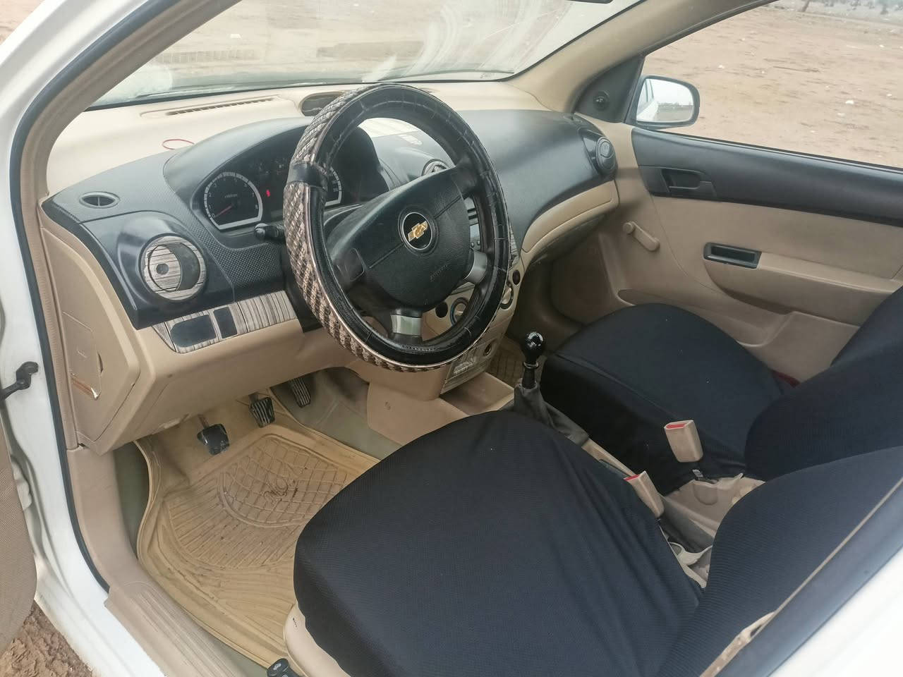 افيو. وارد خليجي محرك 16 موديل 2010 فقط قبغ صندوق تبديل شريكه كير عادي كير محرك تبريد تدفئه جاهز 
سنويا ساقط 2021 وكاله تحويل بشرط 
السعر 64 مجال ***********
***********
