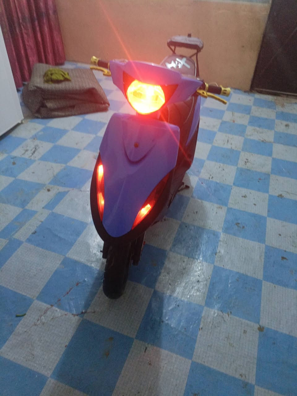 السلام عليكم ماكس ياباني رياضي نظافه شوفه عينك بالفيديو السعر 550 وبيها مجال قليل المكان كربلاء امن الداخلي ***********
