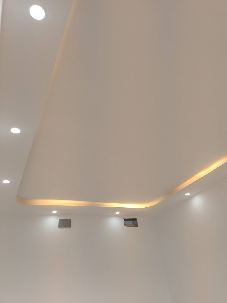 كادر جبس بورد متفرغ حالين ***********
