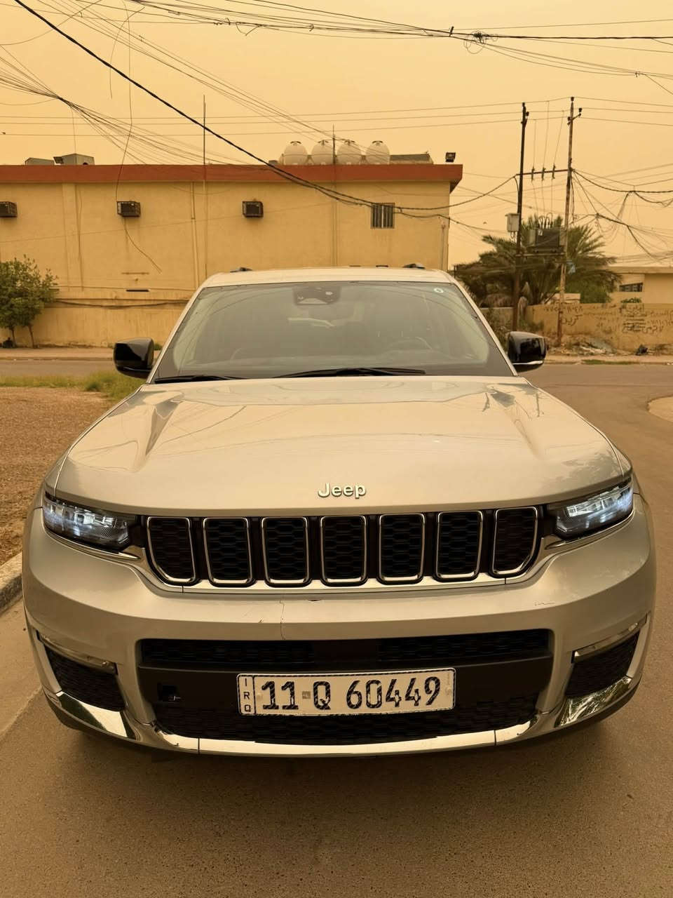 السلام عليكم جيب شيروكي موديل 24 فول لمتد عدا الفتحة 7 راكب محرك 6 سلندر 3600
السيارة حادثهة بنيد مبدل وباب الصدر مبدل نفس اللون بدون صبغ كل السيارة مابيهة قطرة صبغ حادثهة بدون دواخل شرط الفحص ماشية 29
بصمة 
رادارات امامي وجوانب
حساسات خلفية
كشنات كهرباء الامامية
تدفأة كشنات
7 راكب 
صندوق كهرباء 
ويل الجبير 
السيارة فووووول للاخير اني مستوردهة على ايدي مرقمهة بكتاب شهداء مكاني بغداد حي العدل 
سعرهة 250 وبيهة مجال بسيط 
***********
