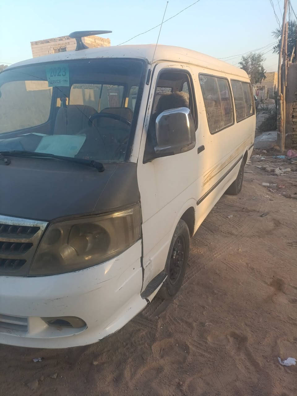 السلام فتون F موصليه موديل2014 كير اكسن مكينه كفاله دوشمه جديده تخم تاير جديد سنويه تفاصيل السعر 30وبيهه مجال العنوان نجف للاستفسار ***********
