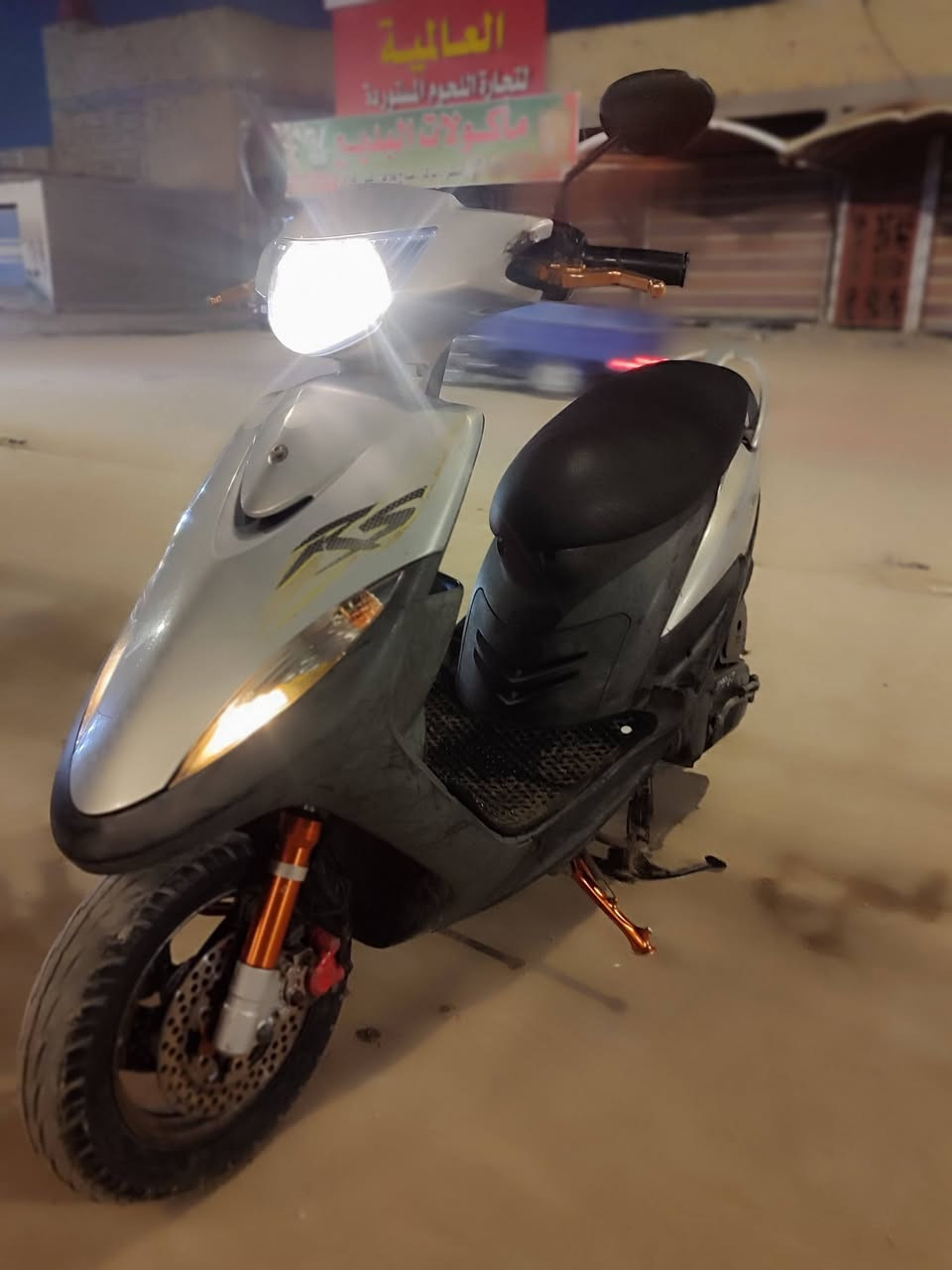 سلام عليكم دراجه للبيع تزويد بلادي الدراجه نضيفه كلش  على فحص  +السعر خاص هاذه الرقم ***********
