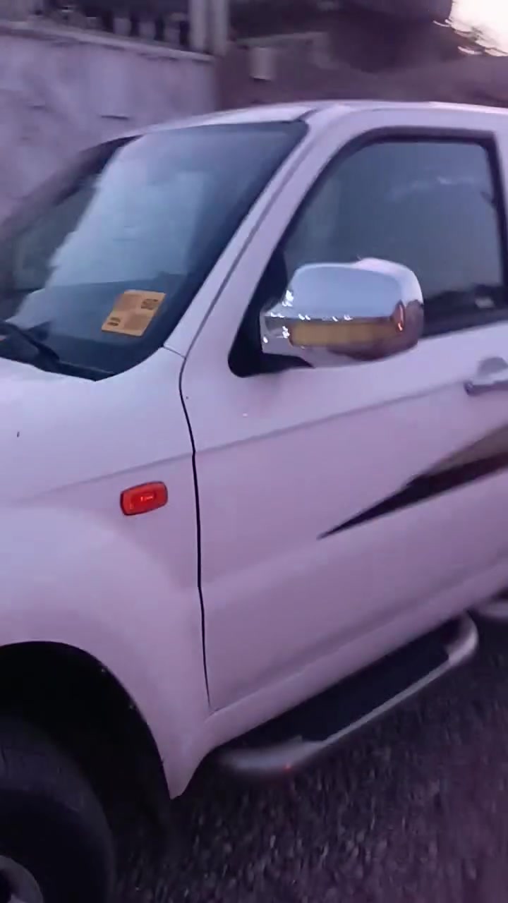 السلام عليكم بيكم سكاي محرك فور واي سياره جاهزه من كلشي تدفه تبريد بدون صبغ بدون ضربه رقم دولي هزه جديده موديل 2013 سعرها 70 وبيها مجال
*********** مكاني طوز خورماتو
