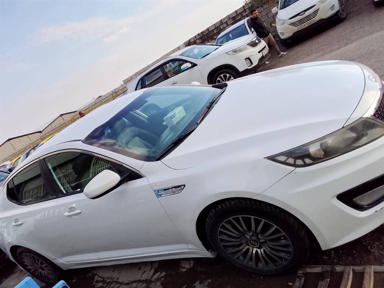 اوبتما 2011 رقم دهوك شرط التحويل بدون ضرر بس شخط بالداير ومصبوغ
محرك دوش كشنات جلد تحكمات ستيرن 
السعر 113 $ وبيها مجال بسيط 
***********
مكانها موصل المعارض
