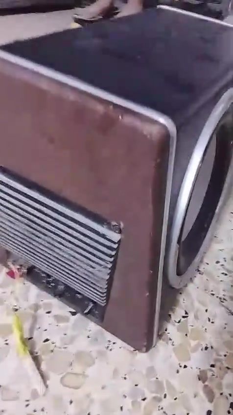 ام بي ثري للبيع مدينه الصدر
***********
