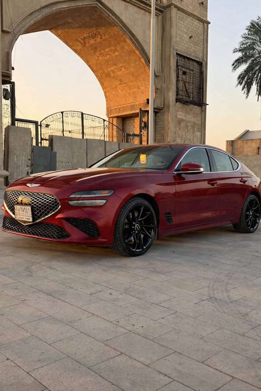 جينيسس g70 موديل 22 بصرة معوقين
حادثها فقط حافة الجاملغ الخلفي 
بدون ايرباك ماشيه 50 الف السياره 
بيع ومراوس حسب القناعه 
السعر 188 وبيها مجال بسيط للشراي 
***********
*********** البصرة, العراق
