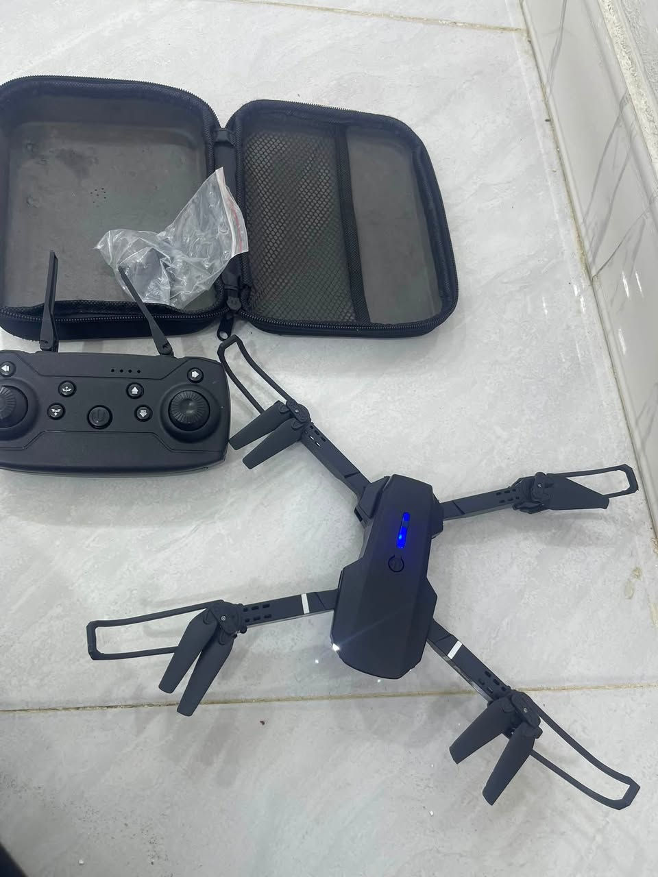 درون بهالشكل اتوقع بيه خلل بوحده من المراوح اكتبو سعر اله واخذو بالعافيه


**إذا كنت صاحب هذا الإعلان وتريد حذفه لأي سبب، رجاءا أرسل رسالة إلى الدعم الفني**