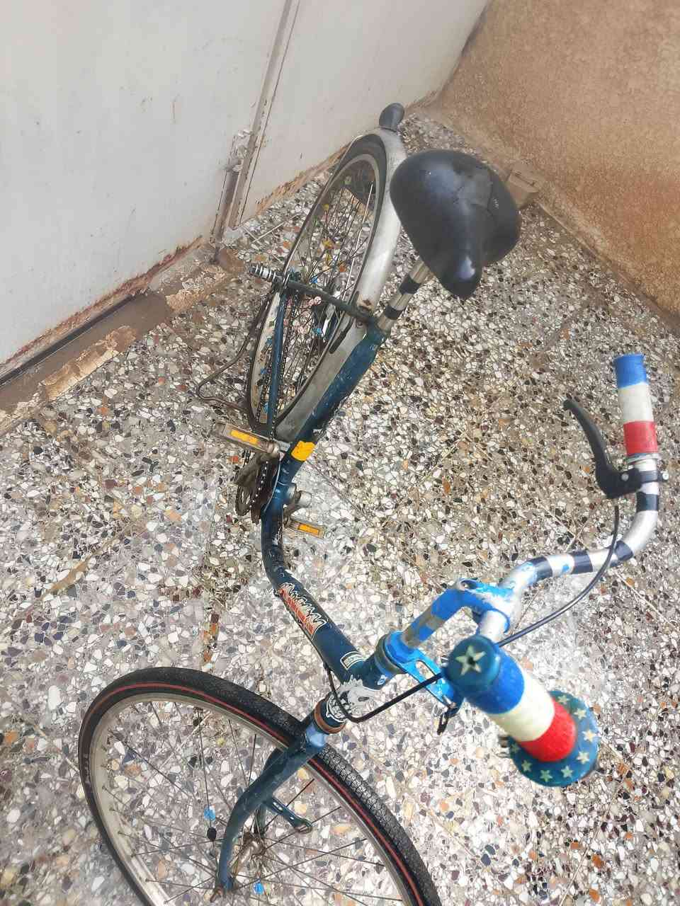 بايسكل حجم 26
اللون الأزرق 
الموقع ديالى ناحيه جديدة الشط 
السعر خاص


**إذا كنت صاحب هذا الإعلان وتريد حذفه لأي سبب، رجاءا أرسل رسالة إلى الدعم الفني**