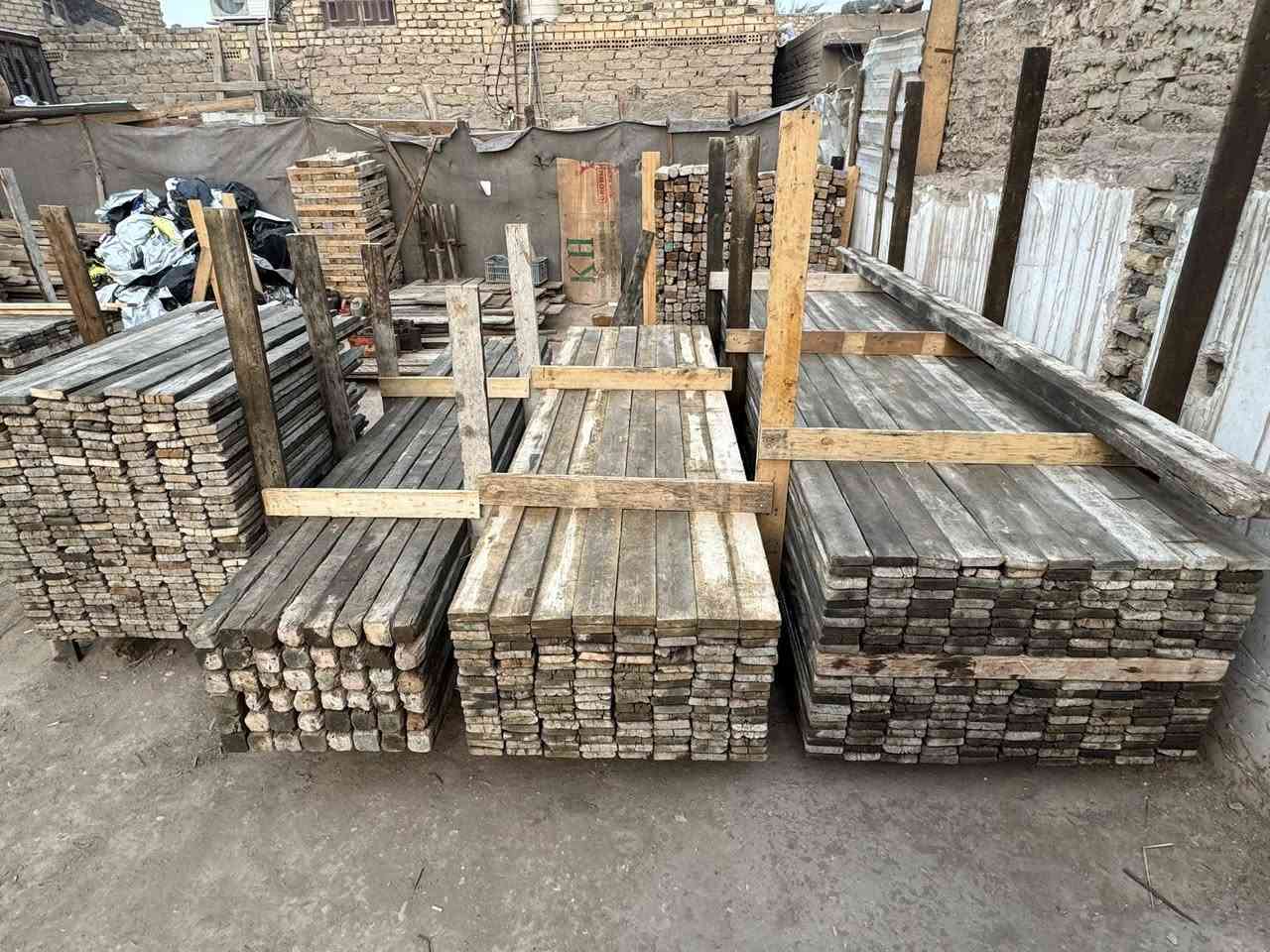 قالب خشب روسي انج تارس 25 نظيف
العدد 7    مكعبات    للبيع

العنوان حله شارع 80 قرب مطعم ثابت  

الهاتف *********** - ***********
