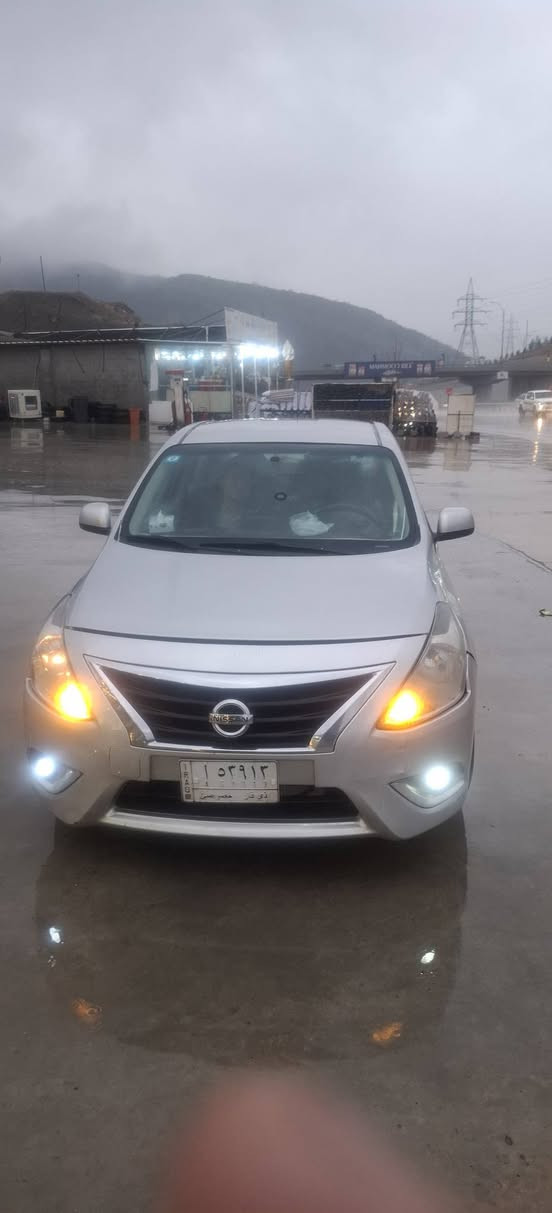 نيسان صني معوقين بيه ضربه باب العبري ماشيه ١٣٢ الف ناصريه حبوبي قرب حديقة الدب السعر ١١٠ بيه مجال 
***********
