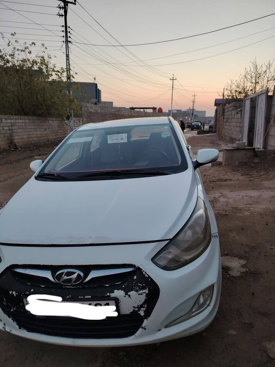 #اكسنت_مضلع 🚗 #وأرد_خليجي 💯
#موديل_2013👋
رقم اربيل دولي 👋
شرط التحويل 🚦 
محرك 16 دوش محرك وكير شرط 👋 
#مواصفات_داخل_مري_شفط_تحكمات_استيرن_فتحه_سقف_شاشه_ايبات_حساسات_خلفيه 
طخم تاير طخم امامي خلفي جديد 👋 
تبريد ثلج 🥶 مكيف الهواء 
بيها بس بوند صبخ فقط وبدون دواخل شرط وكدام العين 👀 
🛑#السعر 105$💸 وبيها مجال 
#العنوان #الموصل #شلالات_دجله_ستي 

🛑بلتلفون قفل ماكو تعال ودفع سعر اليعجبك 🛑
#مال_جناي
#رقم_ما_تحصلني_ع_خط_بي_وتساب 
***********
