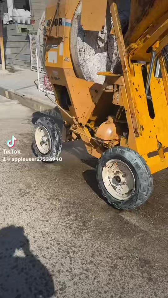 خباطه ونكت انكليزي اخت الجديده باله غير مستخدمه بالعراق حجم كبير للاستفسار اتصل ***********
