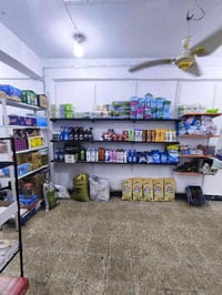 اسواق كاملة • محلين مفتوحين • برادات ومجمدتين