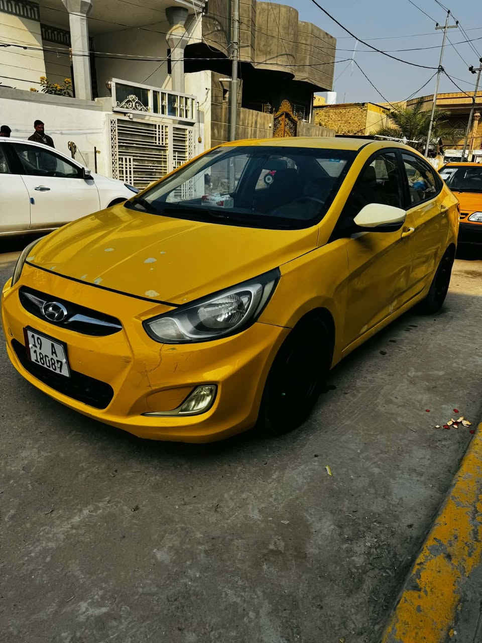 سلام عليكم اكسنت للبيع 
خليجي 
موديل ٢٠١٣ 
كفاله عامه 
العنوان ديوانيه 
سياره بسمي
 السعر ٨٠ بيه مجاب 
لاتصال ***********
