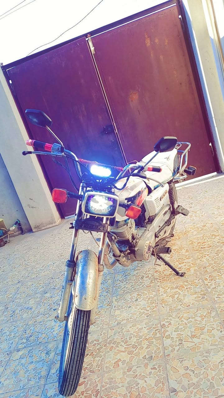 السلام عليكم تايكر موديل عشرين20 بصمه مبدل ولفات وبستم 
معمر مره وحده شرط
السعر ٣٥٠ قفلو 
مكاني حمام العليل 
***********
