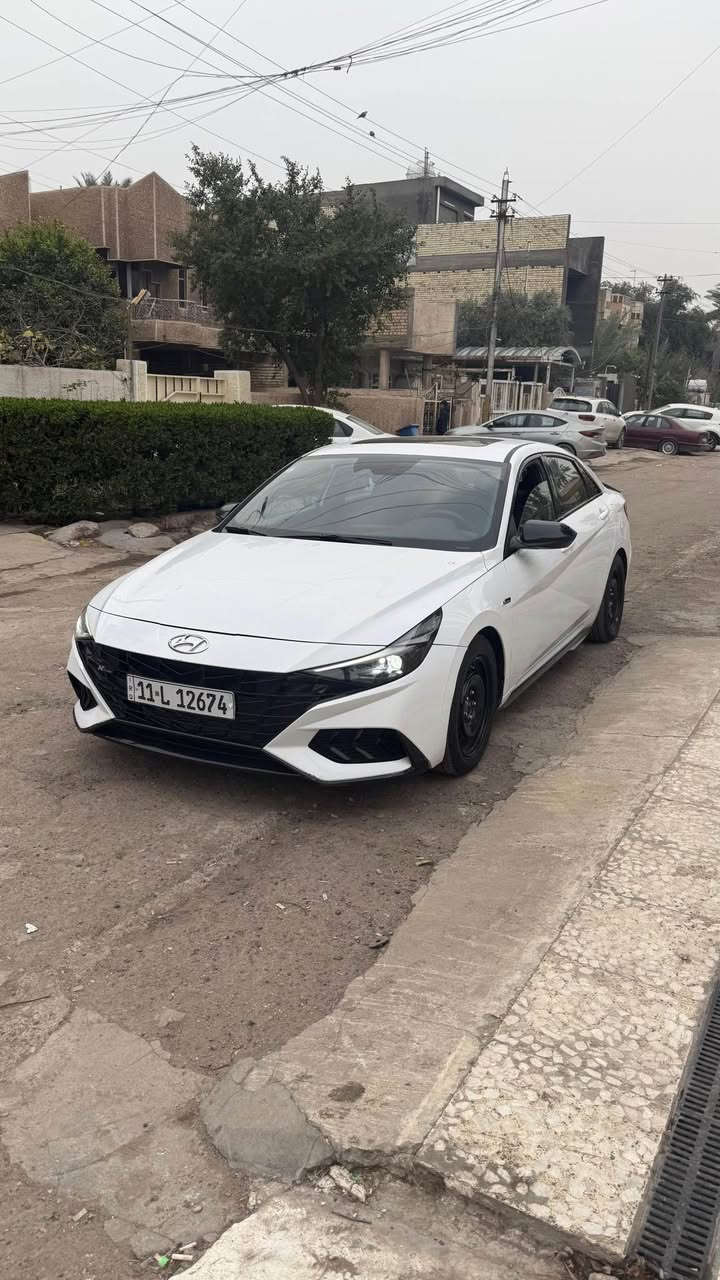 السلام عليكم للبيع النترا ان لاين موديل 2022 وارد امريكي مكينه 1600 توربو
الحادث بنيد نفسه مصلح ومصبوغ الصندوك مبدل ومصبوغ وشويه من الجاملخ الخلفي يعني قطعتين صبغ بدون ايرباك صور الحادث مرفقه بلمنشور ماشيه 65 الف ميل 
مواصفات 
بصمه وتشغيل عن بعد 
فتحه 
شاشه وكامره دواره 
تبريد منفصل
كشنات حضن وكهرباء جلد ومخمل N
لد امامي خلفي 
لايت زنون 3 عدسات 
شفتات بلستيرن 
رقم بغداد بأسمي 

السعر 153 وبيه مجال
مكان السيارة بغداد حي اور 
*********** بغداد, العراق
