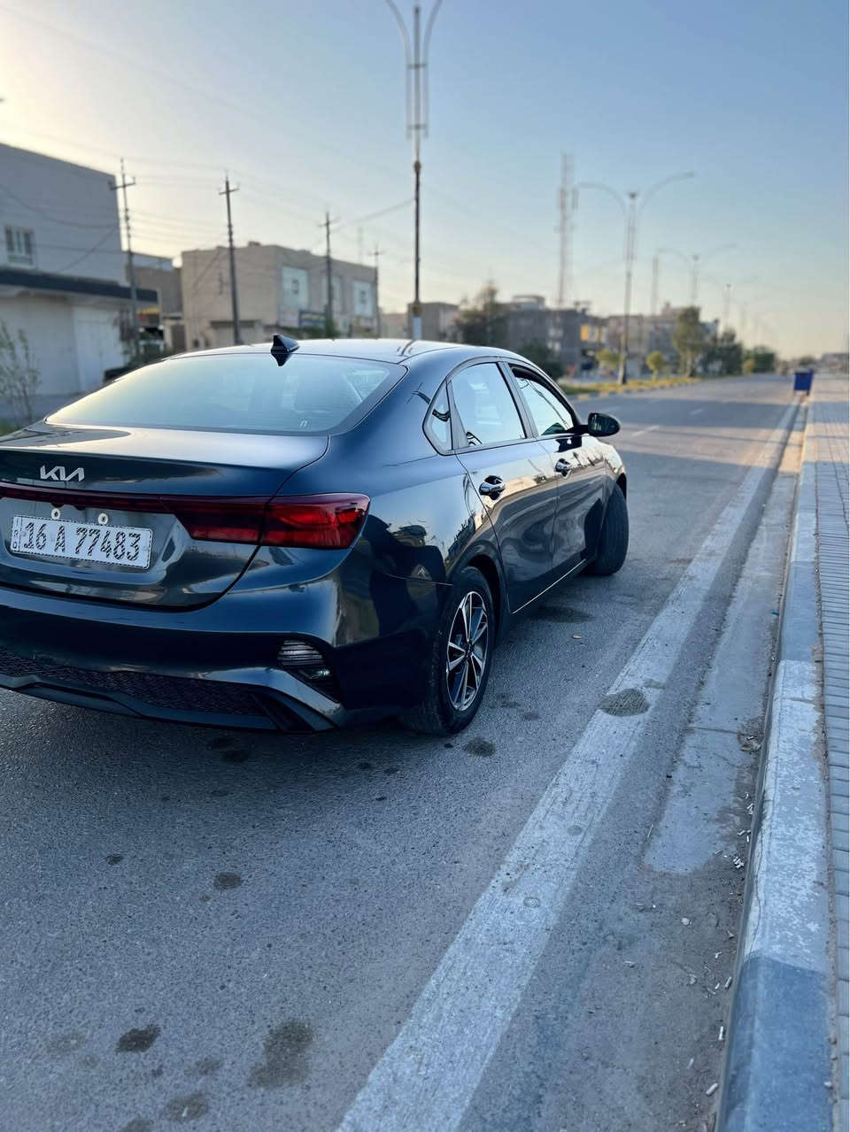 السلام عليكم 

كيا فورتي مديل 24 
بدون قطعه تبديل بارد فقط بالجاملغ الأمامي 
وتصليح بنيد ومصبوغ 
رقم معوقين تجيك وكاله 
ماشيه 40 
السعر 150 وبيها مجال 
مكان السياره بصره 
للأتصال *********** البصرة, العراق

