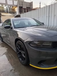 جارجر رقم بغداد بسمي مديل 17اصل لون سمنتي فئه sxT شاشه كبيره كاربلي كش...