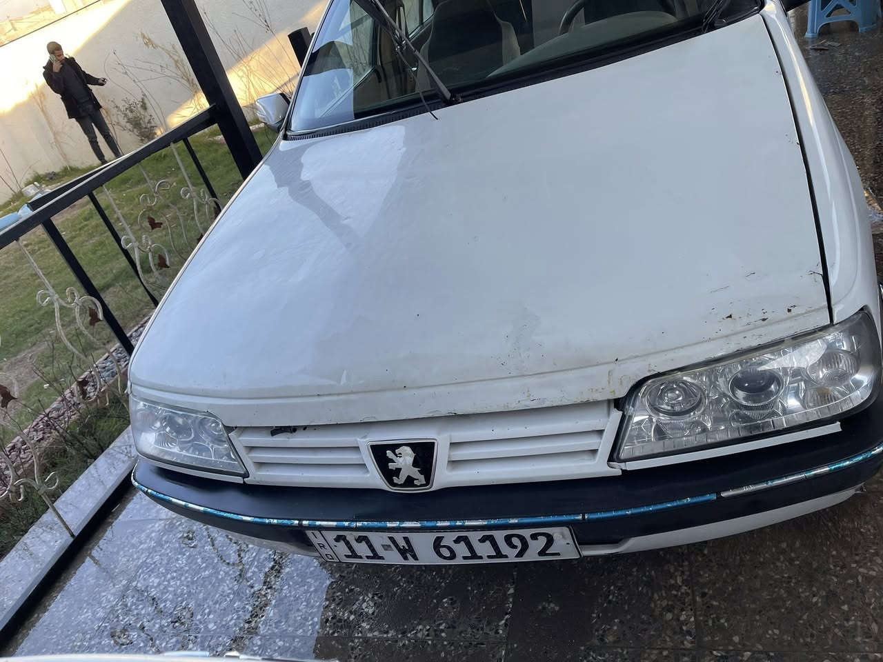 سلام عليكم
للبيع بيجو جي ال اكس ٤٠٥  موديل ٢٠٠٩ بسمي السيارة بيها مكينة مال  فرنسي وكير مكفول بيها ضربة بجاملغ الخلفي معدل سعرها ٣٨ مكاني البياع 
رقمي ***********
