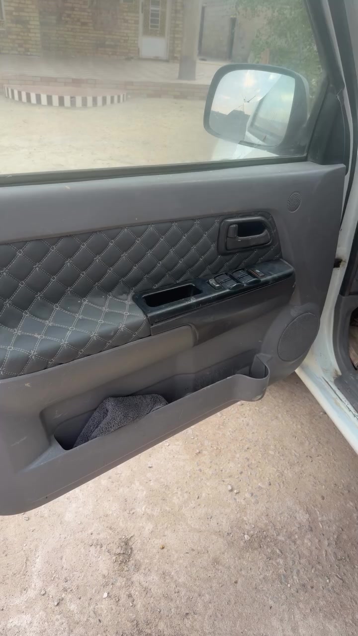 سلام عليكم
سياره لوف مزاد وراعيه يسوي وكاله عامه 
بلاديه سته 6 سلندر
مكانه العماره الكحلاء
تواصل ع الخاص 
سعره 48 ورقه وبيه مجال


**إذا كنت صاحب هذا الإعلان وتريد حذفه لأي سبب، رجاءا أرسل رسالة إلى الدعم الفني**