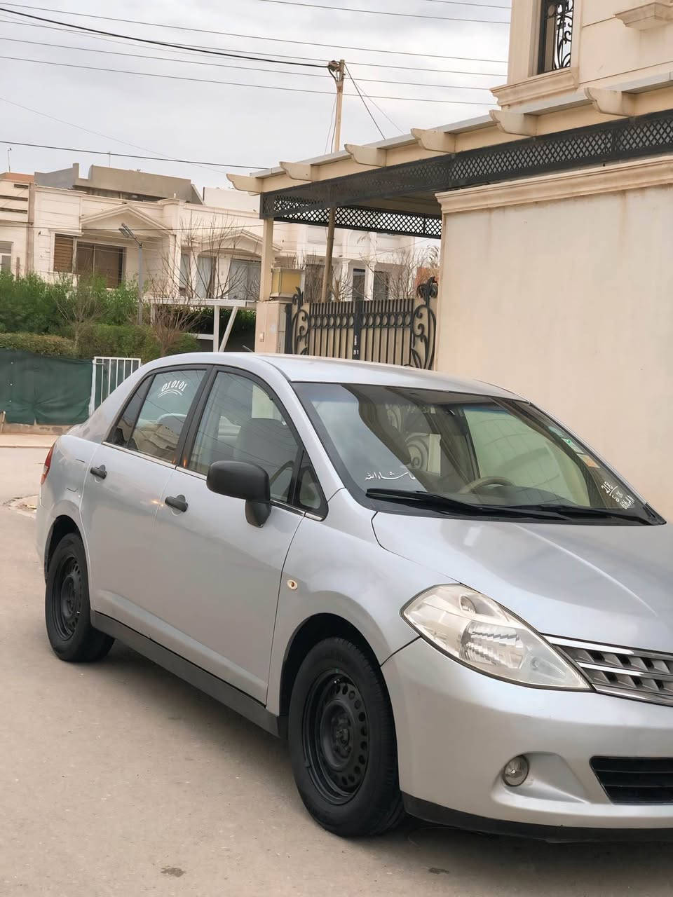 نيسان تيده، 2009،ياباني ،گيرو مه كينه ي 
به شه رته، دوو پارچه ي هه يه،له گه ل يه ك  
ته حديلي گچكه، ره قه م و سه نه وي هه تاوه كو 2029 نويه ،ته حويلو غه رامه و به ناو كردني به شه ر ته  ، بؤ زانياري زياتر په يوه ندي به و ژماره موبايل بكه ن *********** 
وا تسئاپ ،ڤايبه ر ،كؤره ك أربيل, العراق
