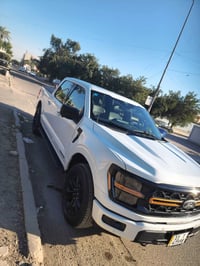 فورد f150 2024 xlt هايبرد  فول مواصفات  رادار امامي خلفي  فتحة بانورام...